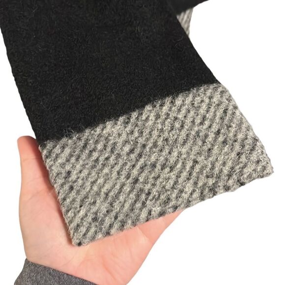 Tahari Sweater Overcoat Woman’s Size Large Black Gray Color Block Wool Blend - Picture 3 of 10